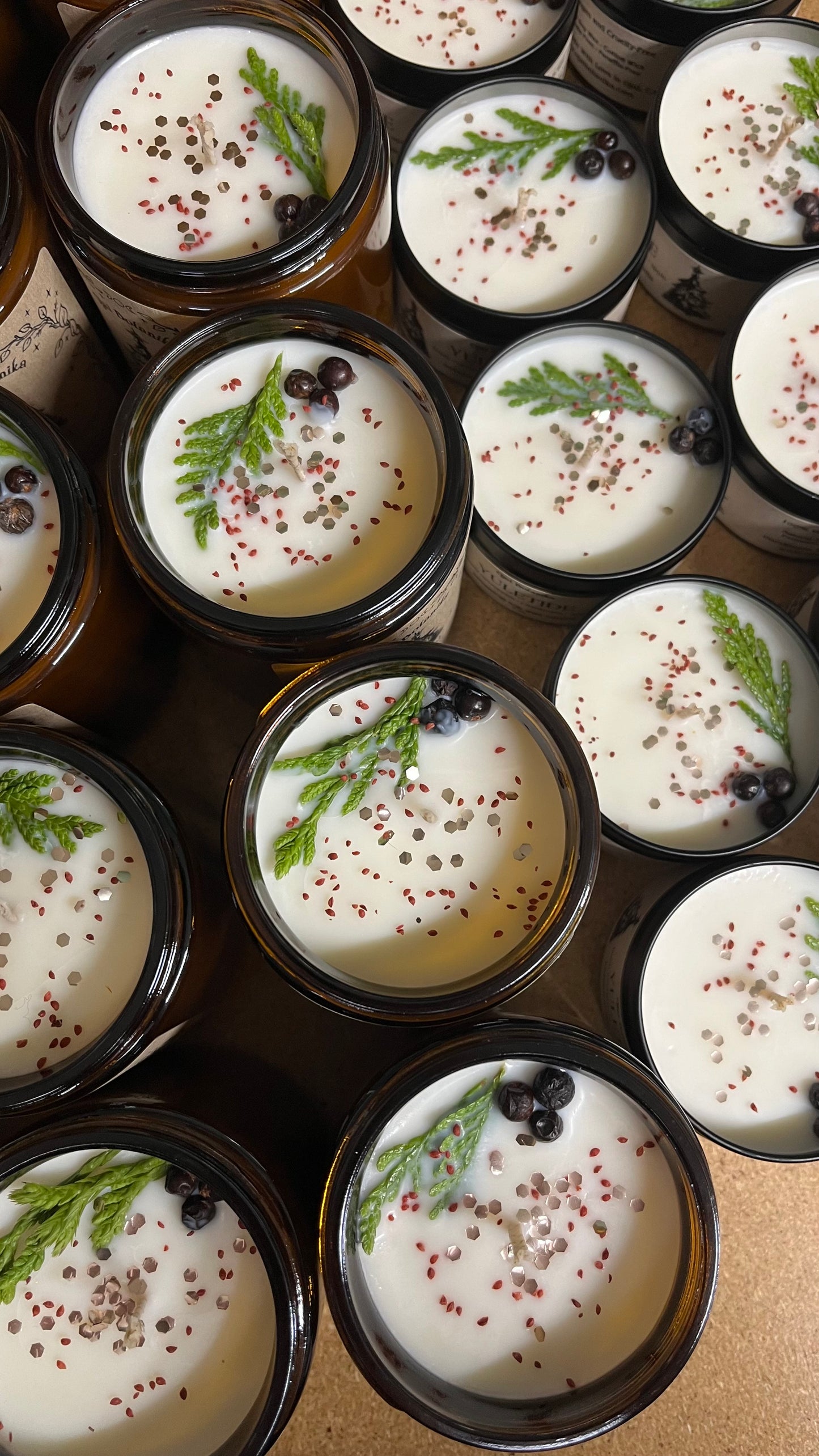 Yuletide - Evergreen, Cranberry & Red Apple - Handmade Soy Candle - Limited Edition