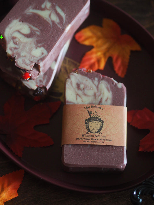 Witches Kitchen - Harvest Apple & Cinnamon - Artisan Vegan Soap - Fall Limited Edition